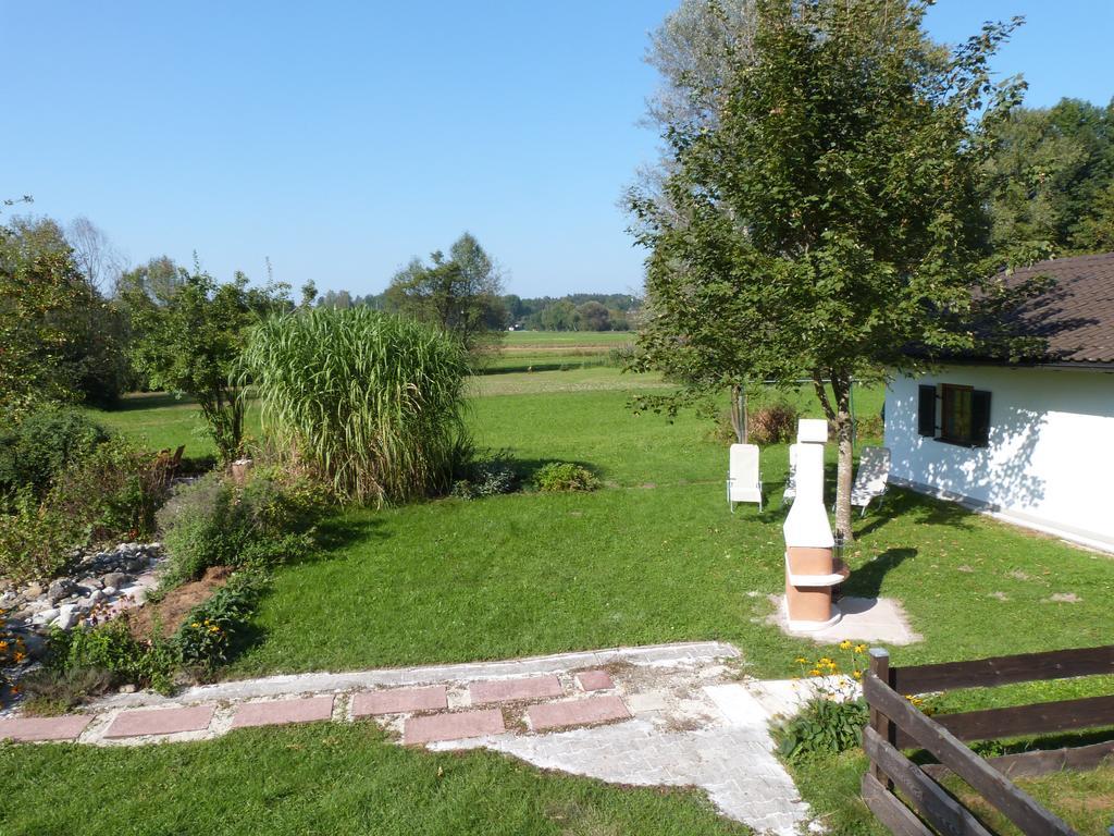 Chiemsee Comfort-Bungalow Mit Garten リムシュティング エクステリア 写真