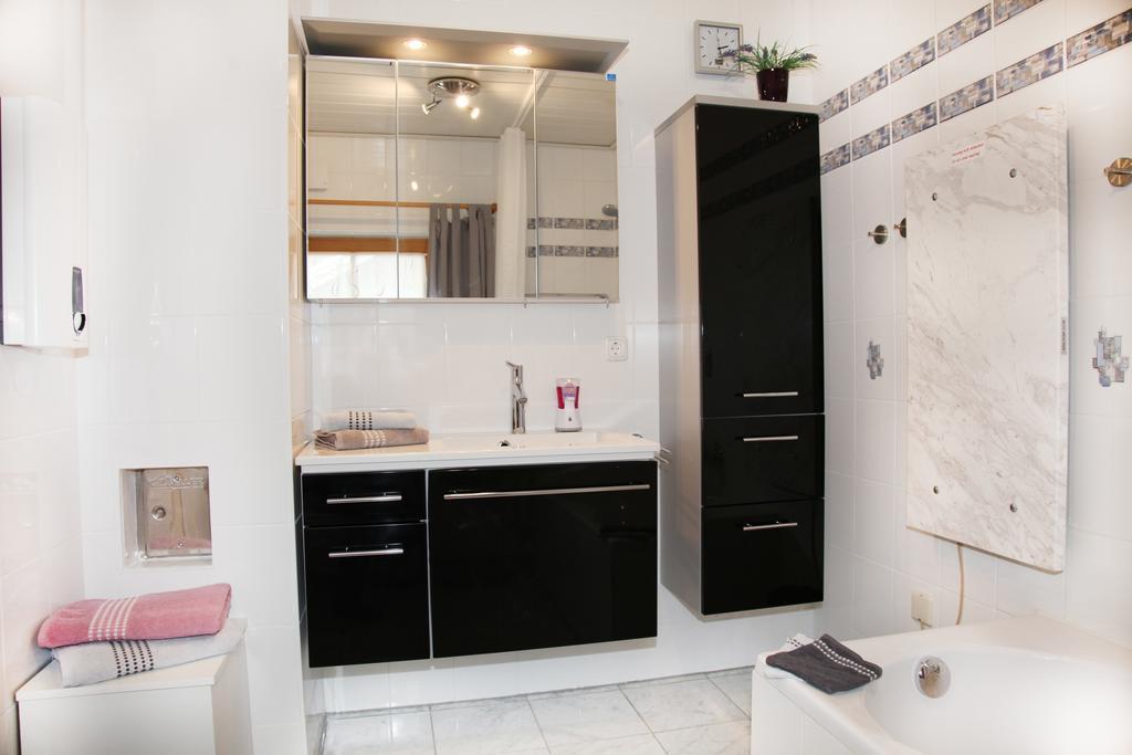Chiemsee Comfort-Bungalow Mit Garten リムシュティング エクステリア 写真